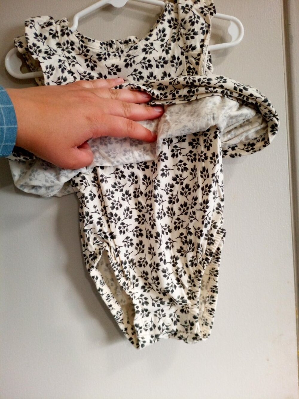 Floral Ruffle Romper - Picture 2 of 3